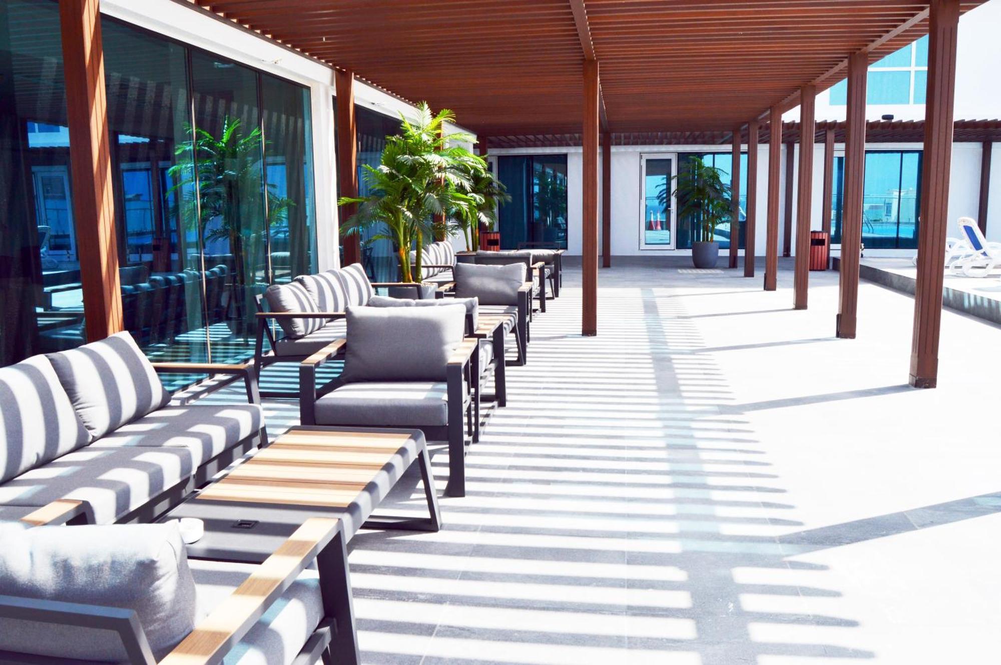 Sur Grand Hotel Exteriör bild