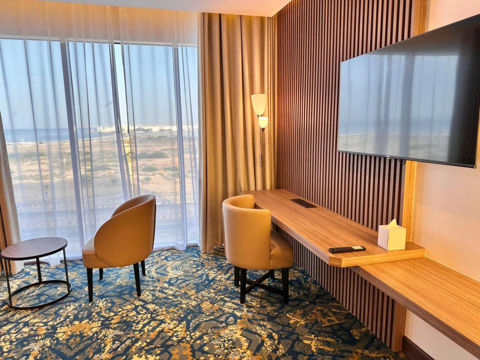 Sur Grand Hotel Exteriör bild