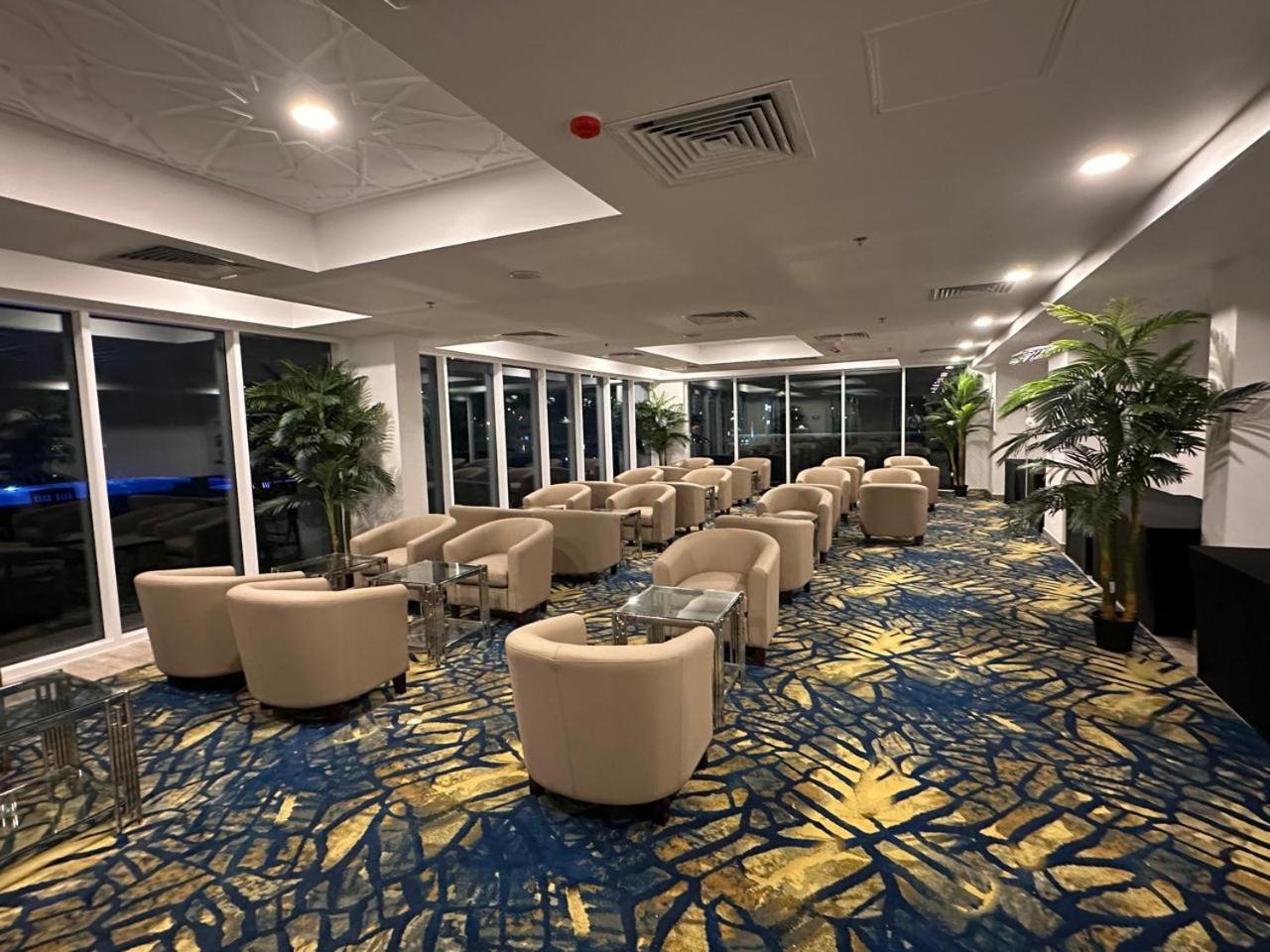 Sur Grand Hotel Exteriör bild